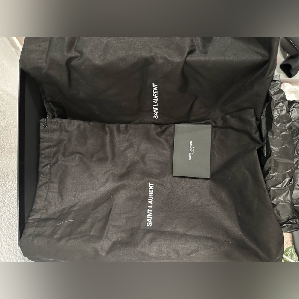NEW Saint Laurent Maddie Ankle Bootie Size 40 - Picture 9 of 10